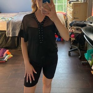 Fashion nova black top